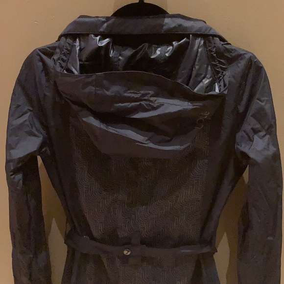 Lole rain jacket XS fits S raincoat - Picture 5 of 6